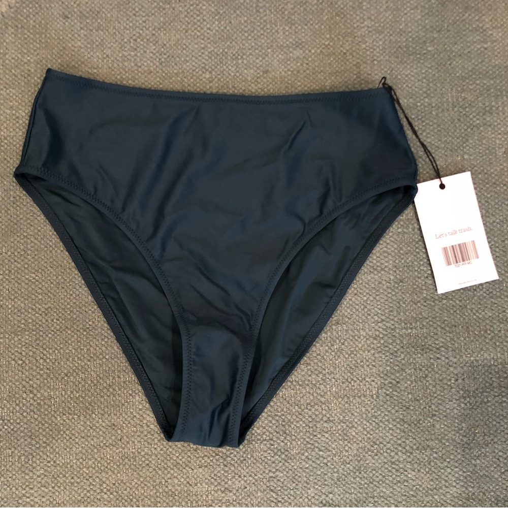 Girlfriend Collective bikini bottoms
